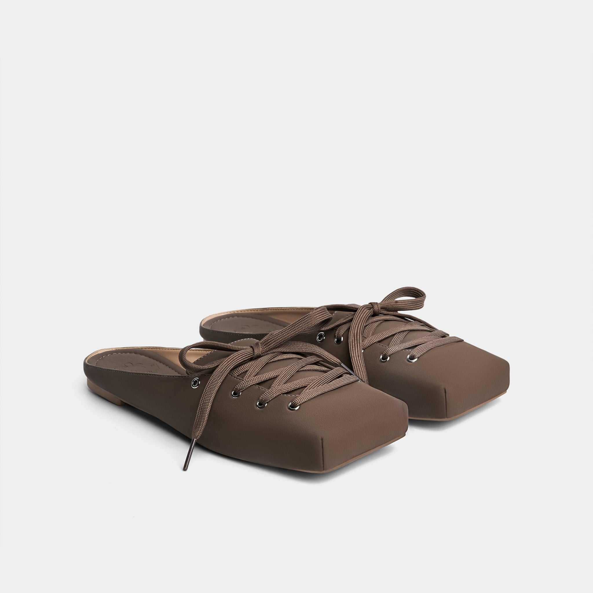 MIDDLE Flat Mules (Shoes)