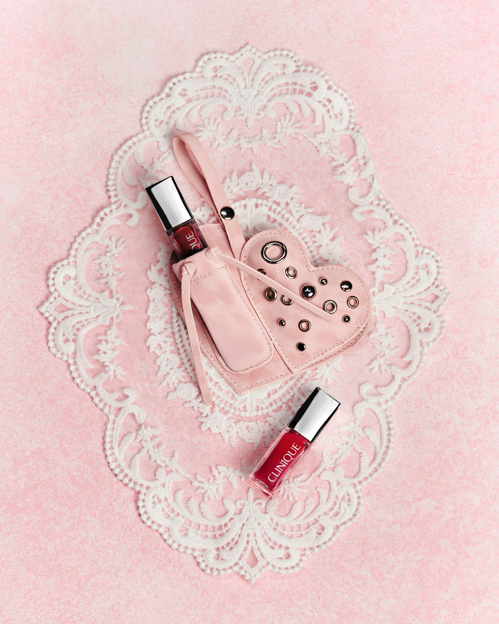 Charm EYELET HEART Lipstick Case