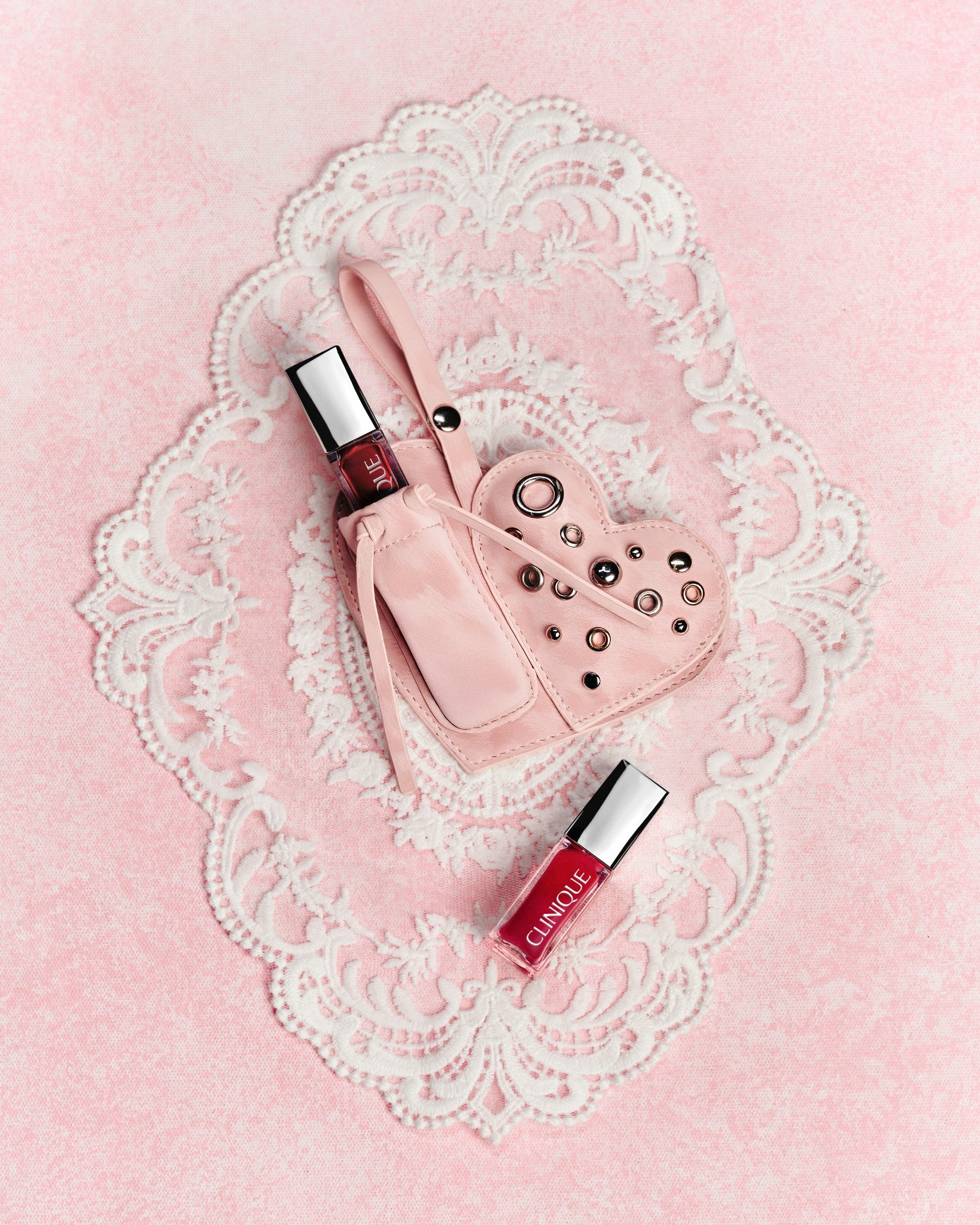 Charm EYELET HEART Lipstick Case