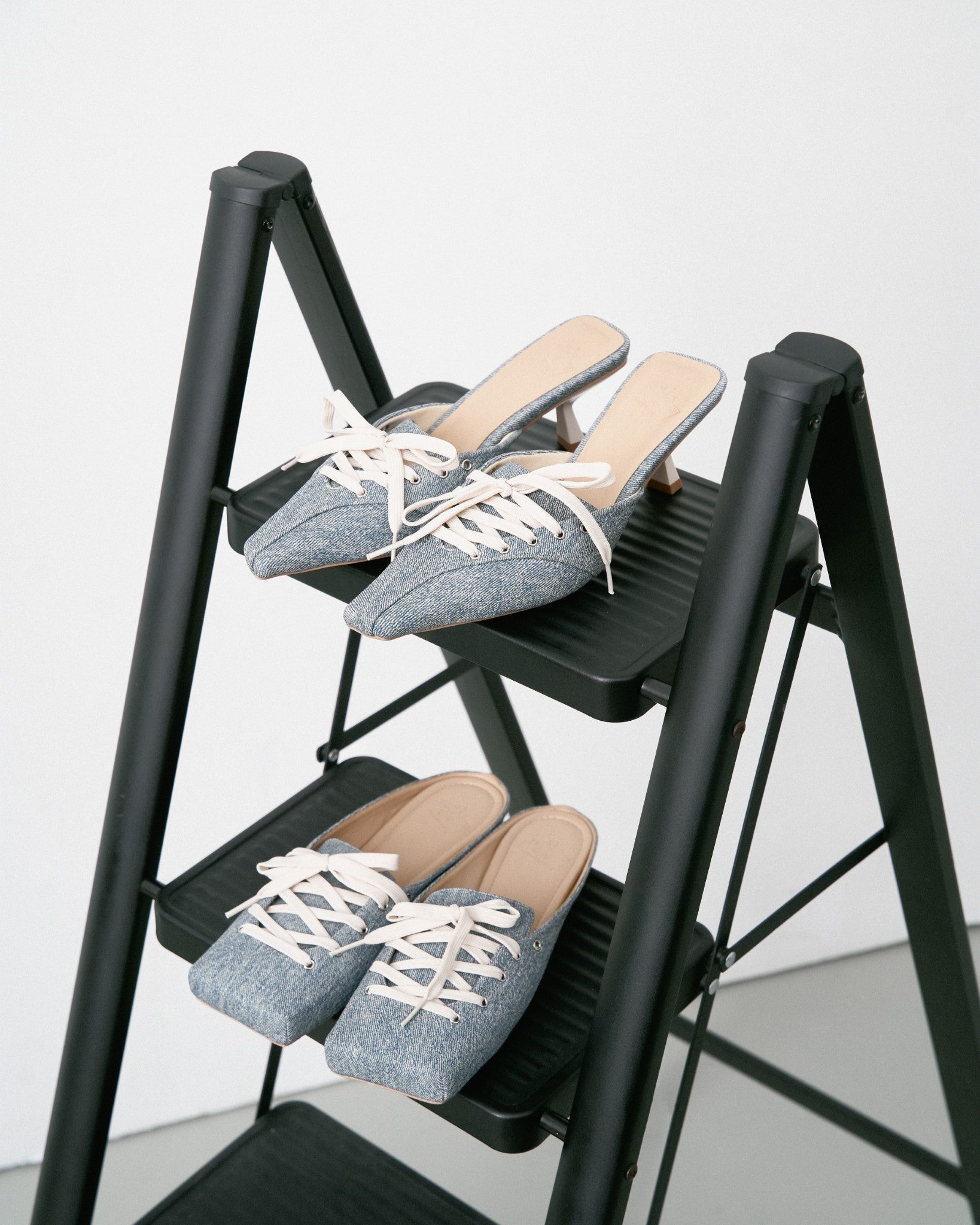 MIDDLE Flat Mules (Shoes)