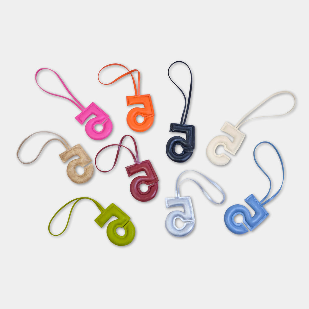 Charm REVERSE FIFTH