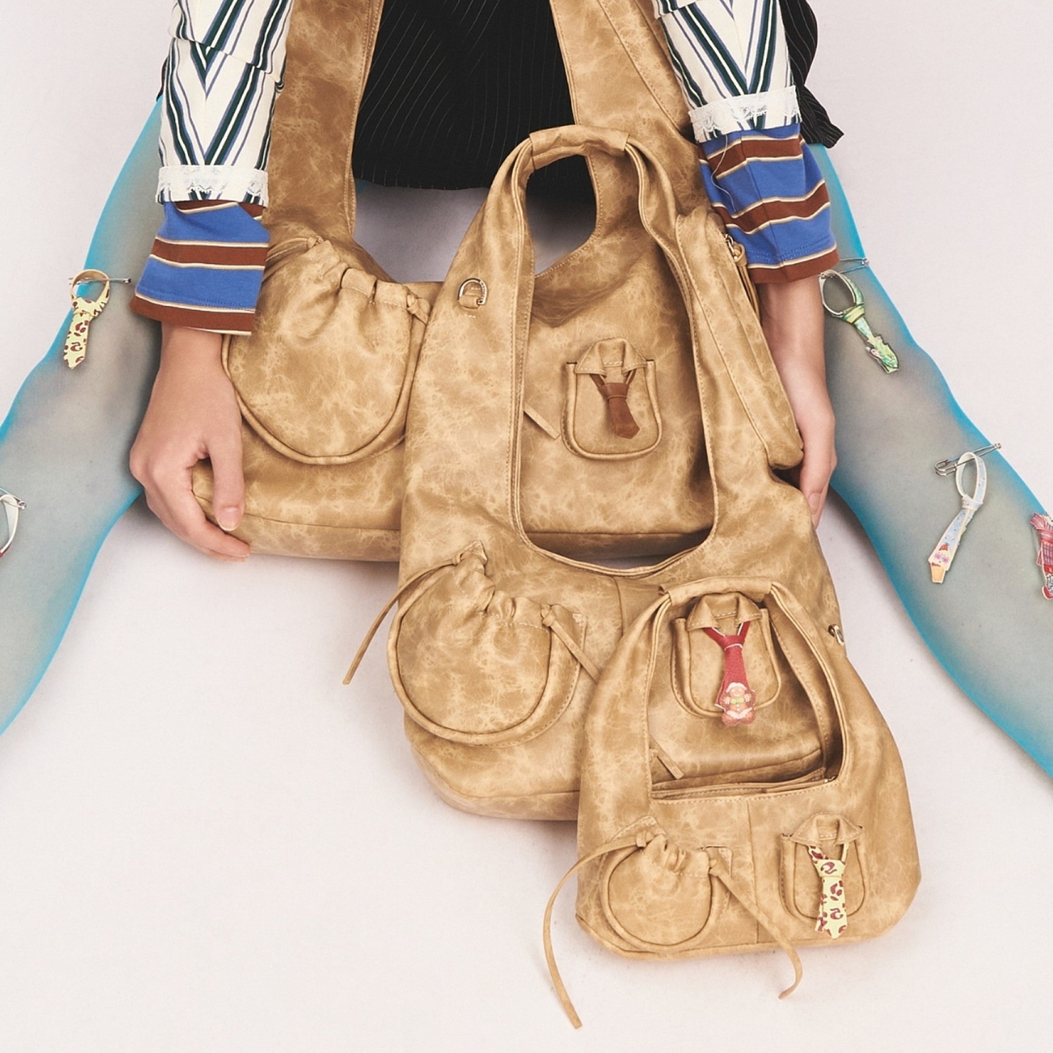 Bag C2-POCKET HOBO TIE (L)