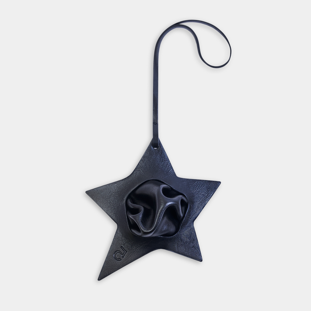 Charm ZIGZAG STAR