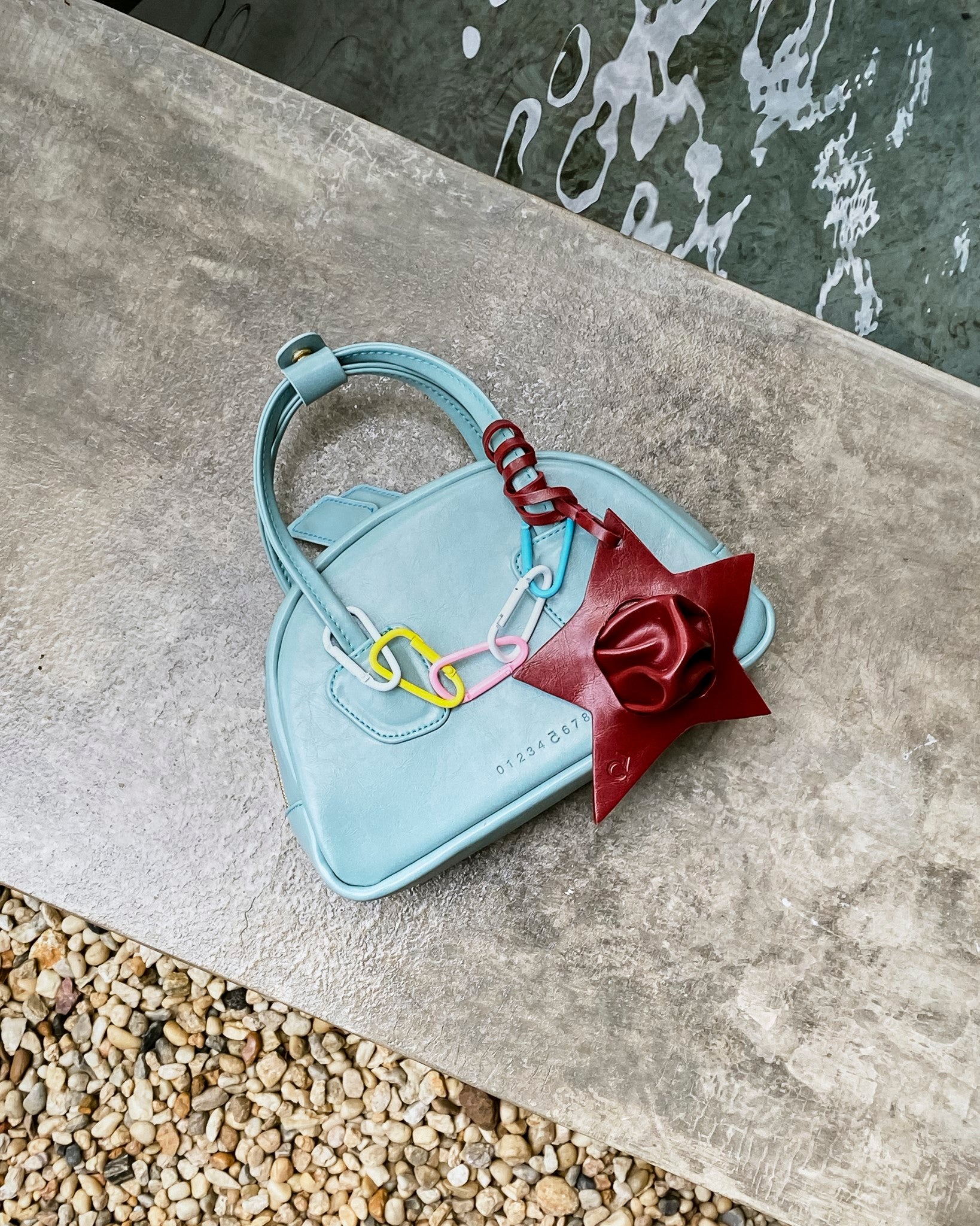 Charm ZIGZAG STAR