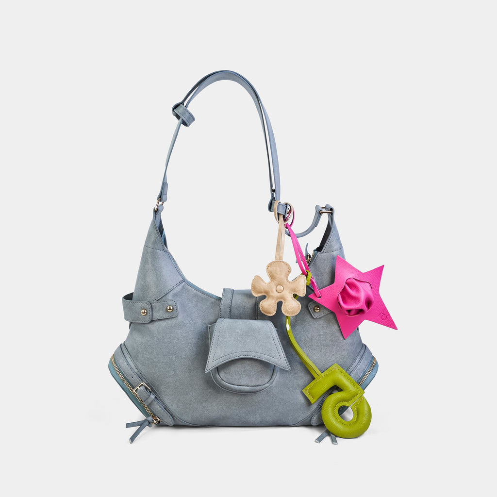 Charm REVERSE FIFTH
